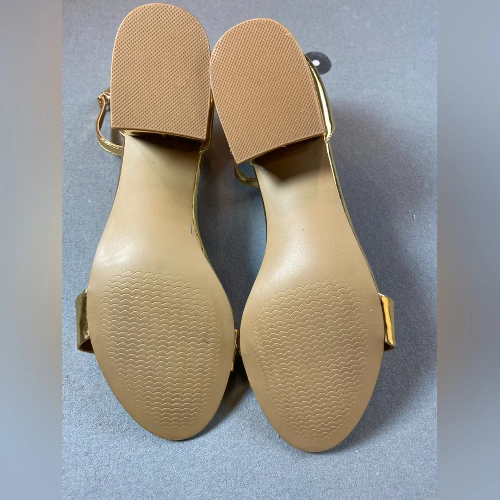 Steve Madden Irenee Gold Ankle Strap Dress Sandals 2” Block‎ Heels Size 10
